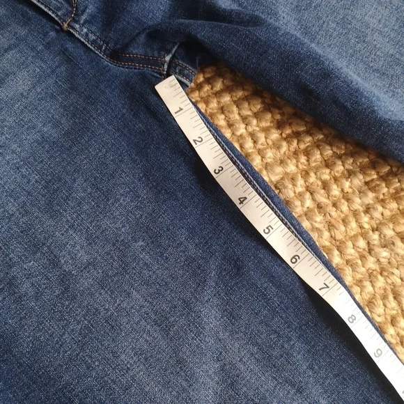 Joe's straight leg jeans - Picture 9 of 11